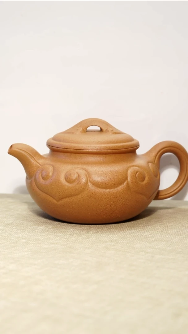 茶壶段泥黄金段仿古如意瑕疵