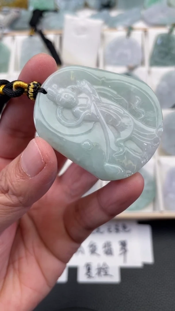 颈饰未镶嵌翡翠天然缅甸翡翠A货65