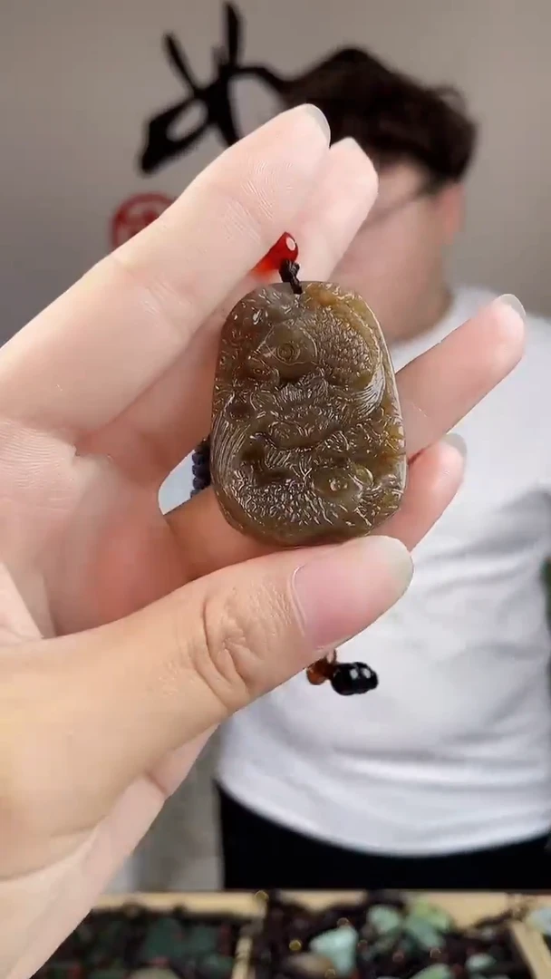 和田玉未镶嵌颈饰多样性发货，拍一发一