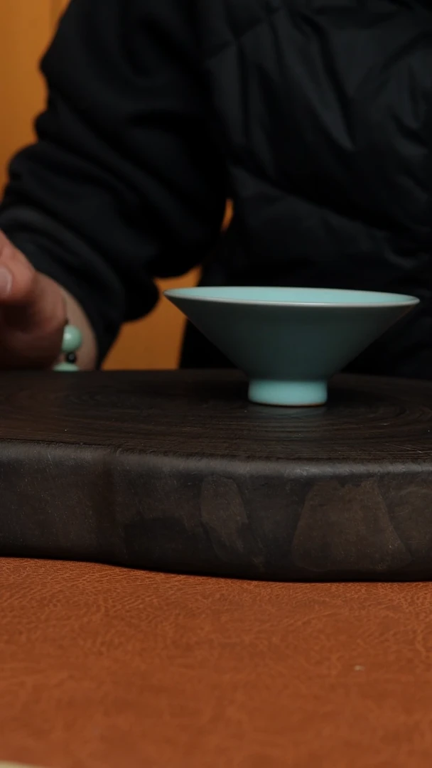 【闪购商品】瓷片原产地原矿仿古微瑕斗笠杯福利