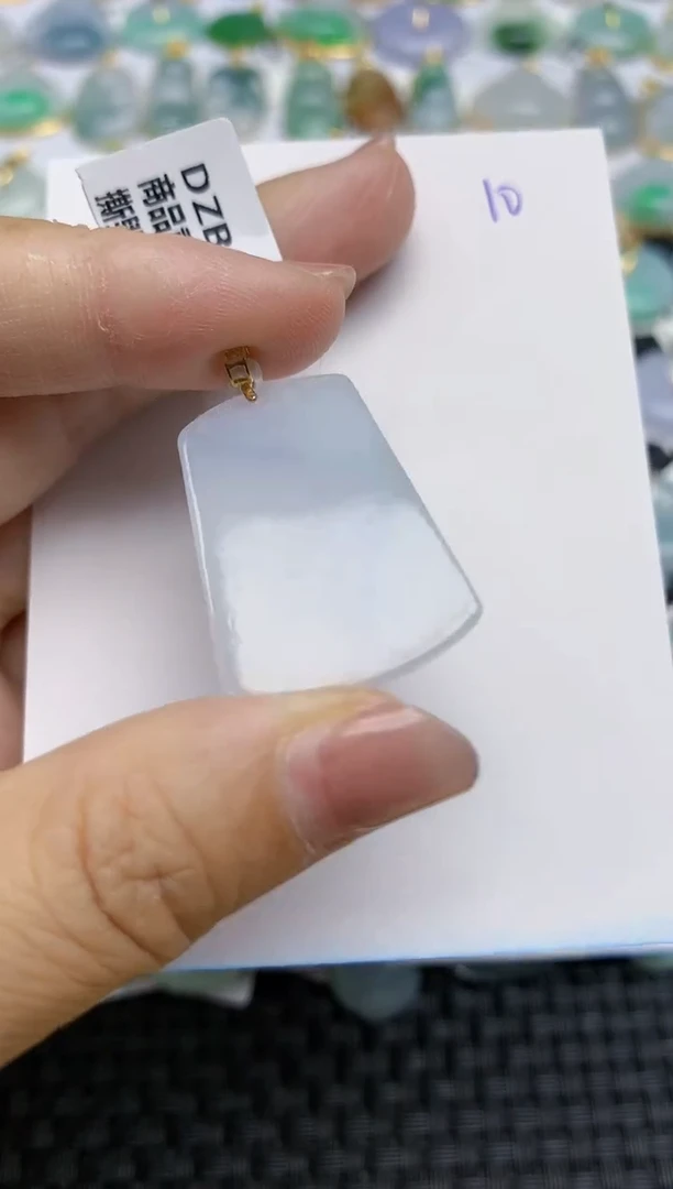 【闪购商品】翡翠颈饰18K金镶嵌天然A货翡翠 10