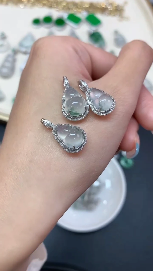 【闪购商品】翡翠吊坠(不含链)18K金镶嵌吊坠多样性发其一A65|1980