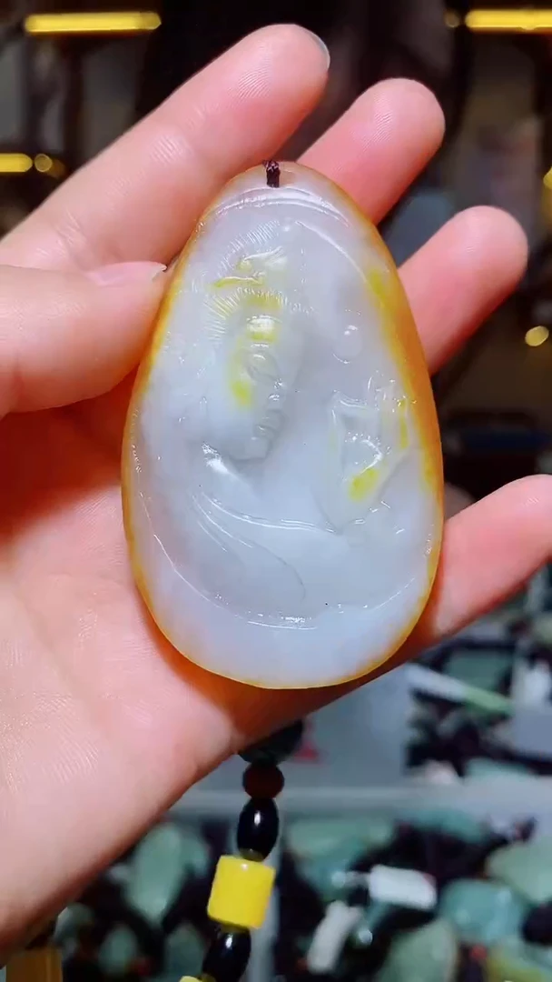 和田玉未镶嵌颈饰1