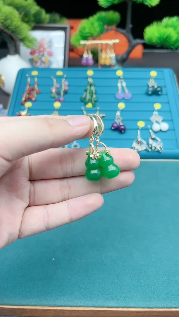 【闪购商品】玛瑙/玉髓耳钉银S925镶嵌213000