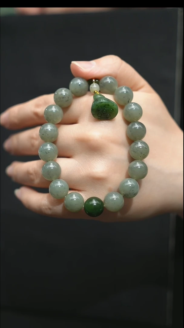 颈饰未镶嵌和田玉12mm