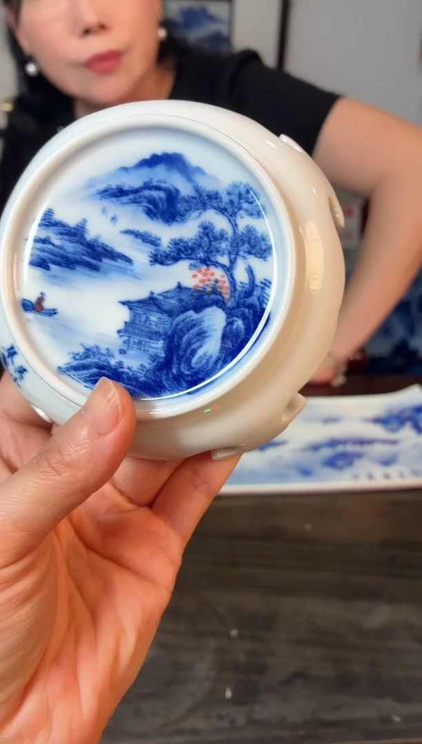 瓷片吴小琴