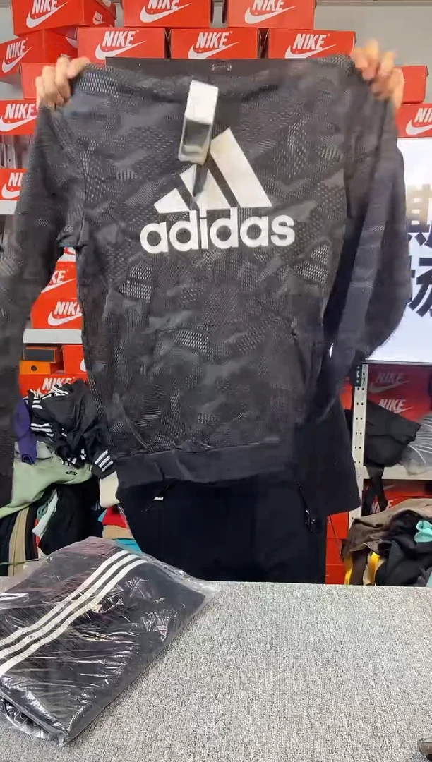 107编码 阿迪达斯 全新无暇 尺码170M 直播间过款为准