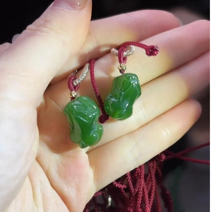 【小娟珠宝】 6085 和田玉碧玉貔貅 F038 多样性发货发其一