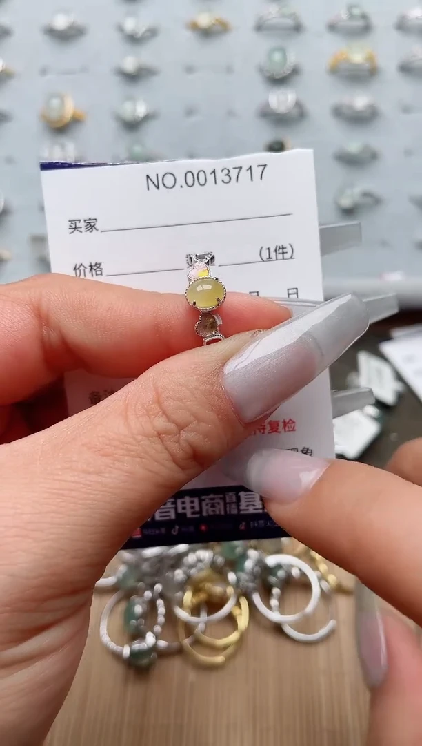 【闪购商品】翡翠戒指银S925镶嵌·
