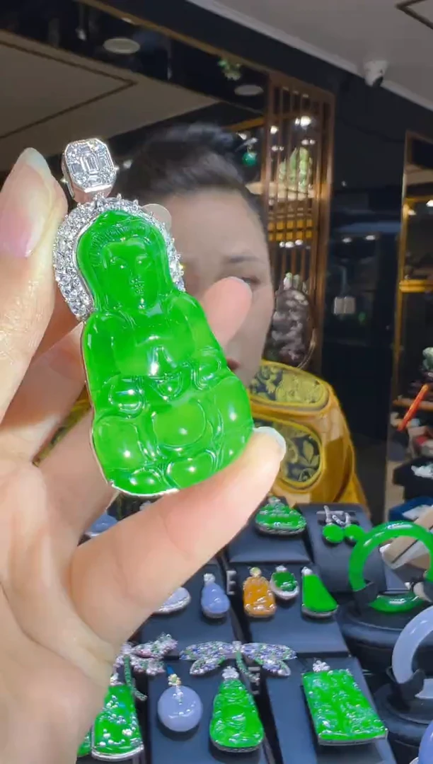 翡翠银S925镶嵌吊坠(赠链)077（多样性发其一）