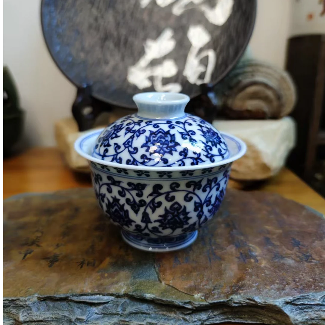 手工手绘缠枝莲大元宝盖碗