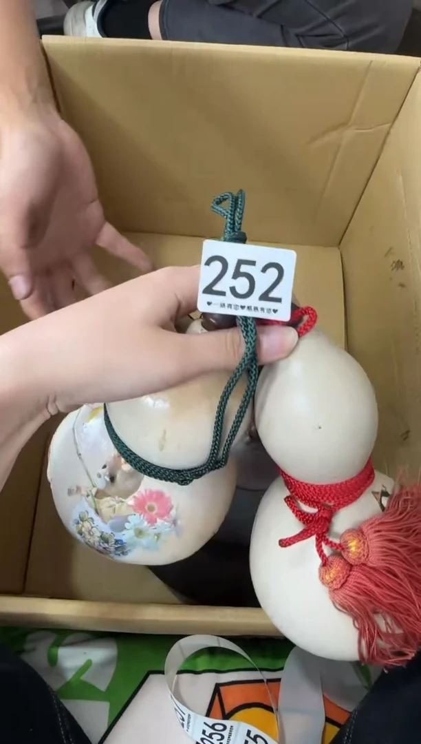 其他卓****r252...中古产品谨慎参拍