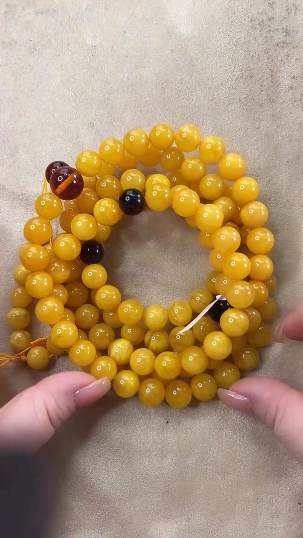 琥珀颈饰未镶嵌项链