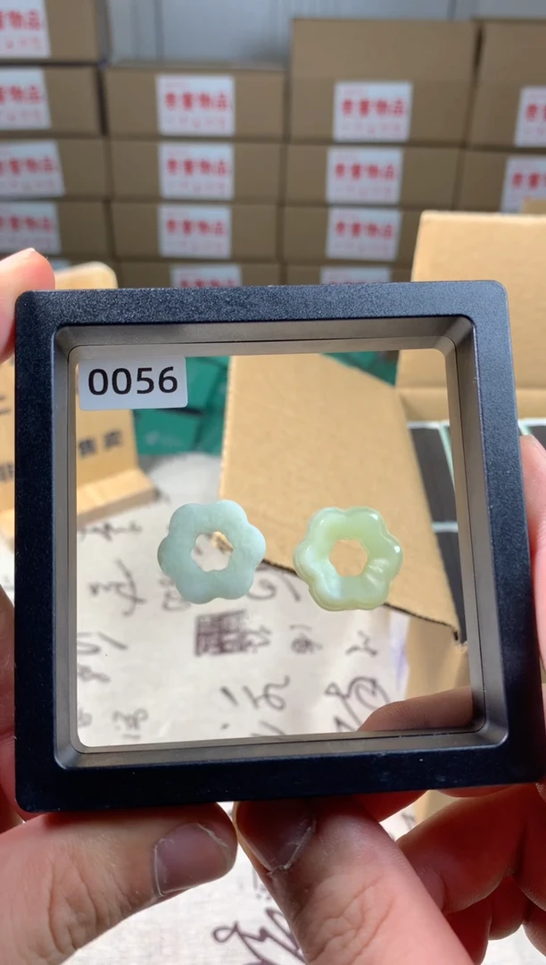 未镶嵌蛇纹石玉颈饰岫玉吊坠 天然岫玉 男女同款 带绳 无盒