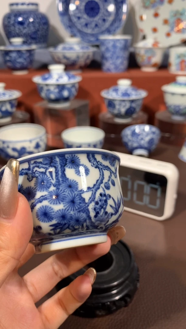 【闪购商品】摆件青花松竹梅单杯