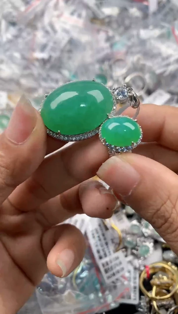 银S925镶嵌戒指翡翠222          7