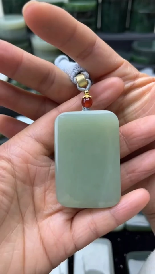 未镶嵌和田玉珠宝半成品牌子