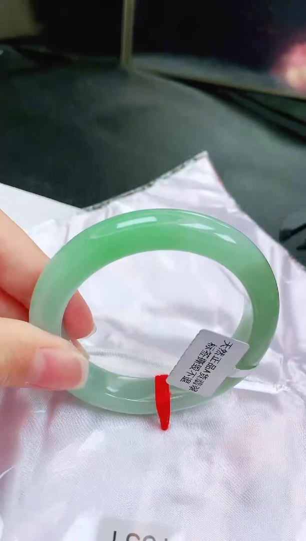 未镶嵌手镯翡翠缅甸天然A货翡翠手镯