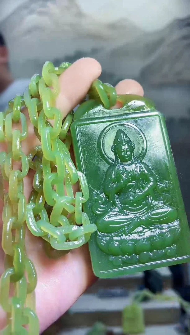 颈饰未镶嵌和田玉1