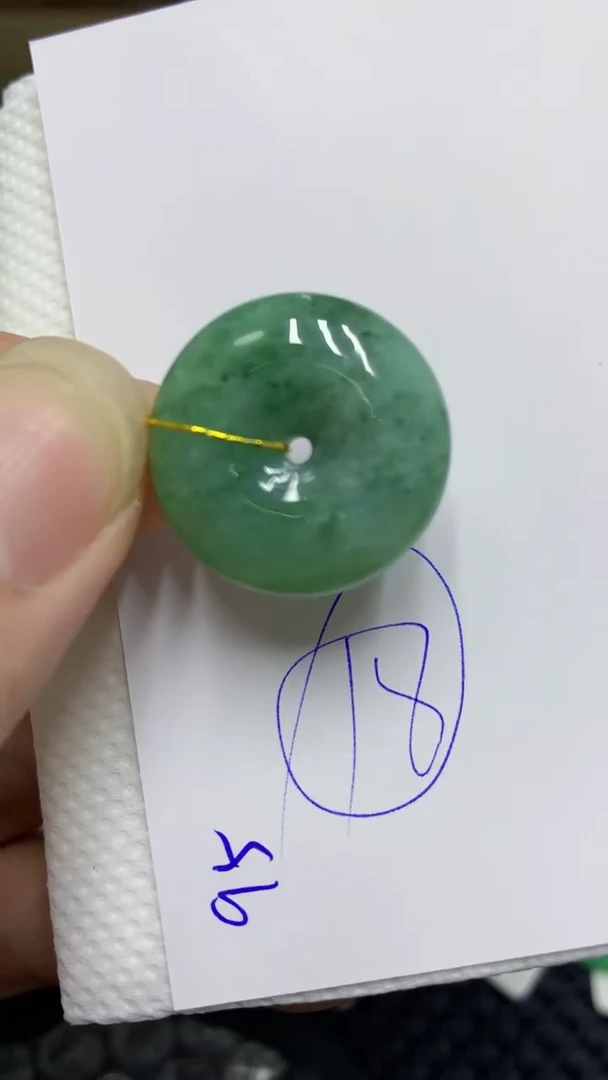 颈饰未镶嵌翡翠缅甸A货翡翠