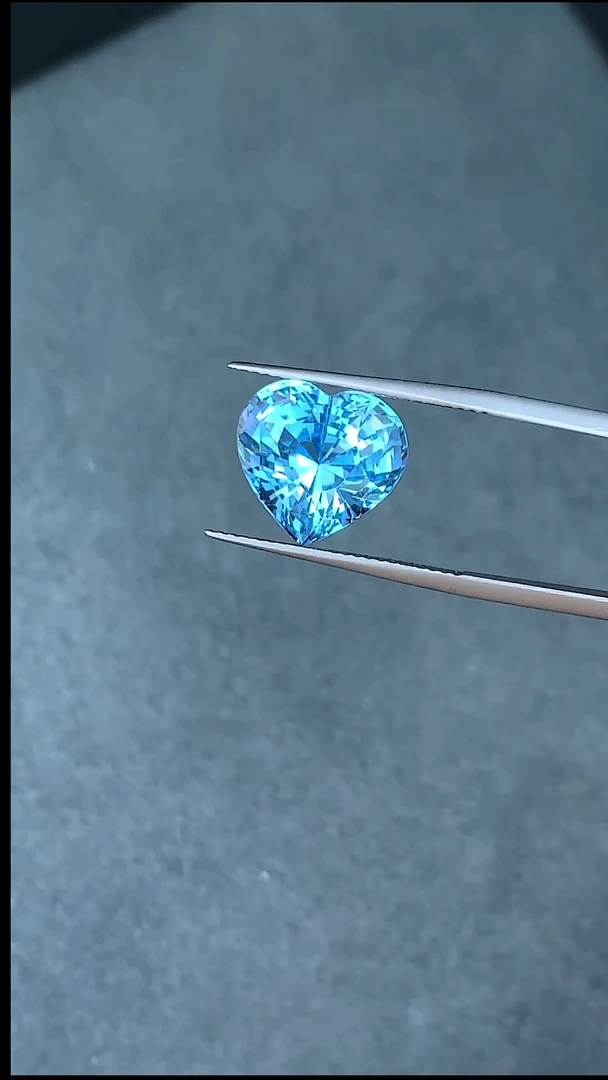 裸石海蓝宝石6.96克拉