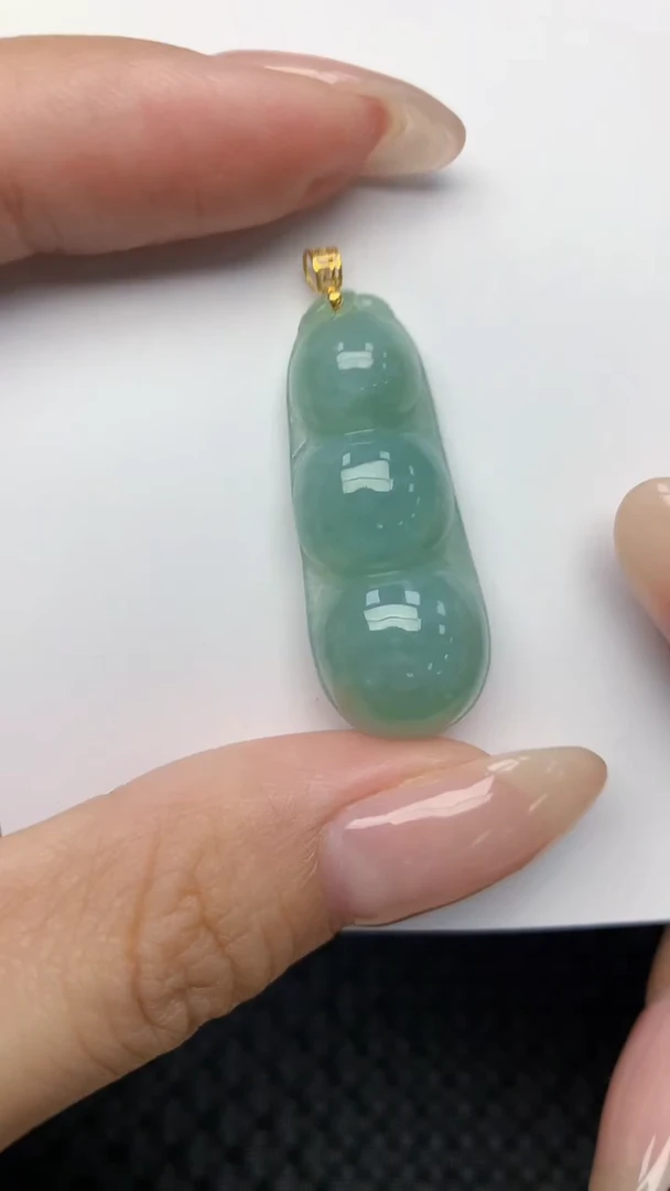 翡翠未镶嵌颈饰天然翡翠a货