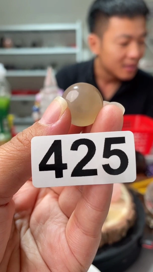未镶嵌水晶大型摆件（非配饰）玛瑙珠子425