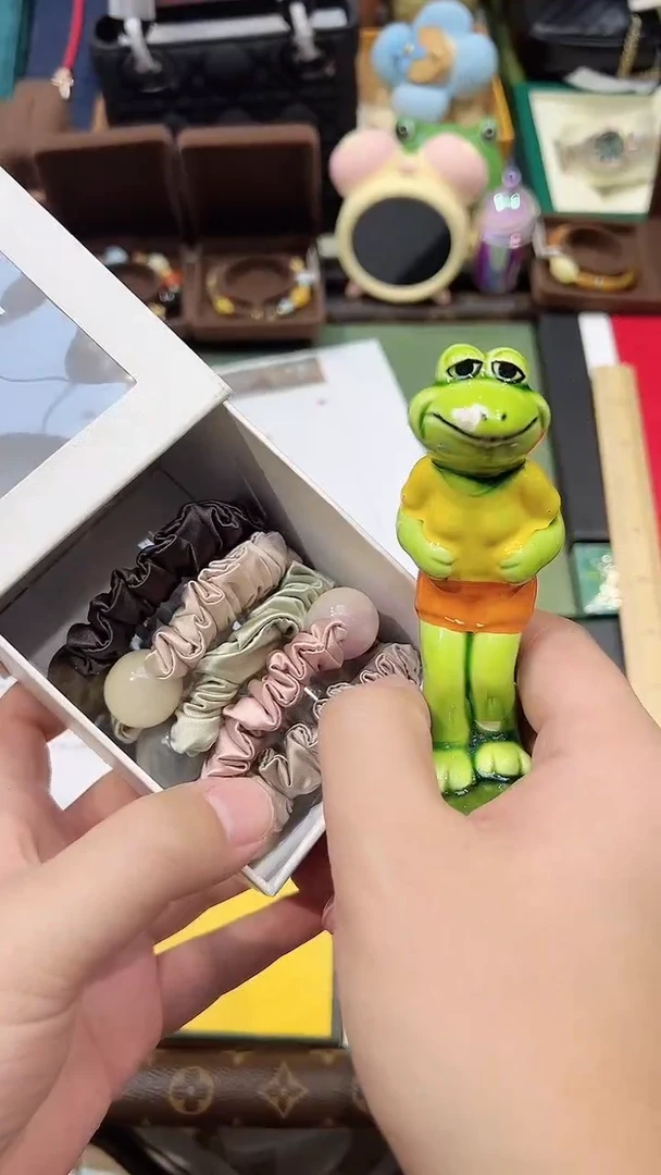 瓷片缎面圆球发圈组合..