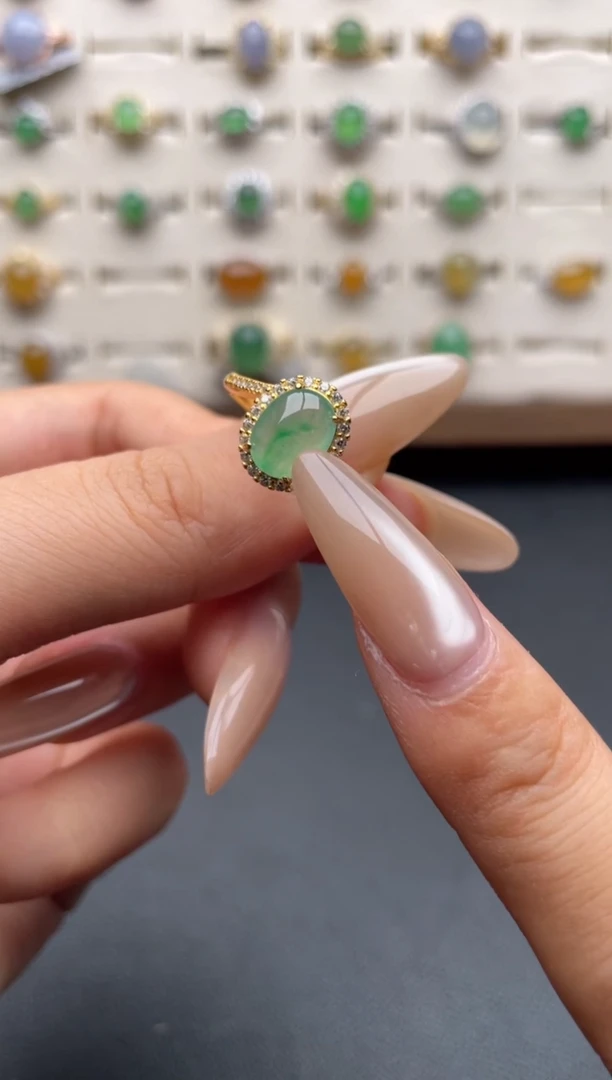 银S925镶嵌戒指翡翠一物一证一礼盒