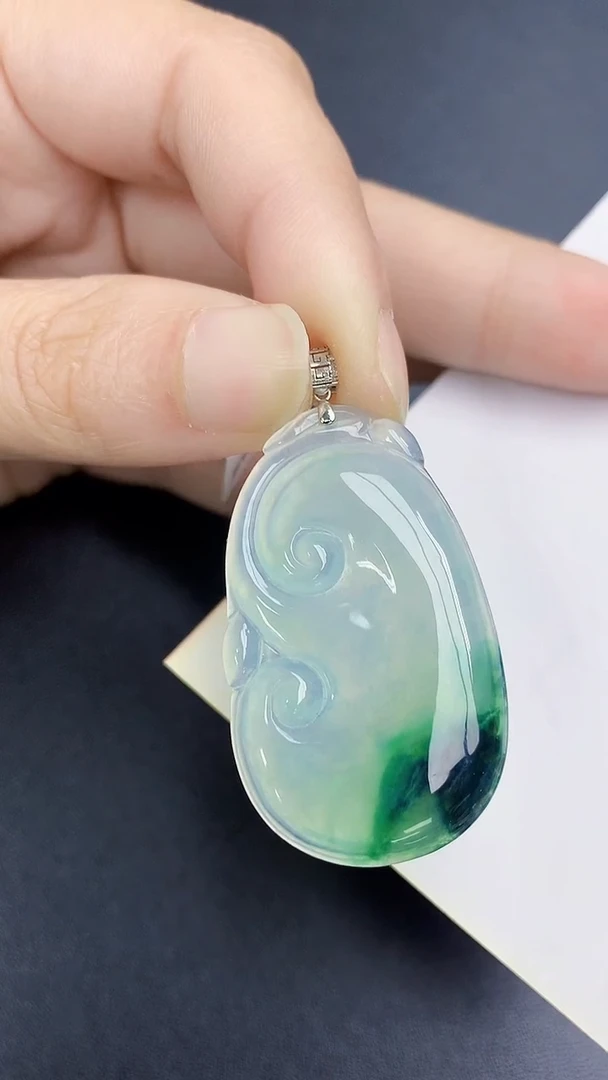 颈饰18K金镶嵌翡翠 天然缅甸A货百元以上9元证书费自理