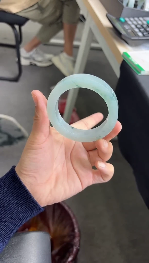 未镶嵌手镯定制翡翠秦**月手镯