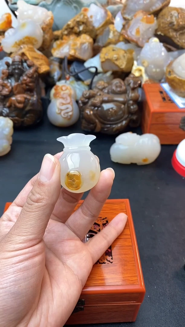 【闪购商品】玛瑙/玉髓珠宝奇石未镶嵌0