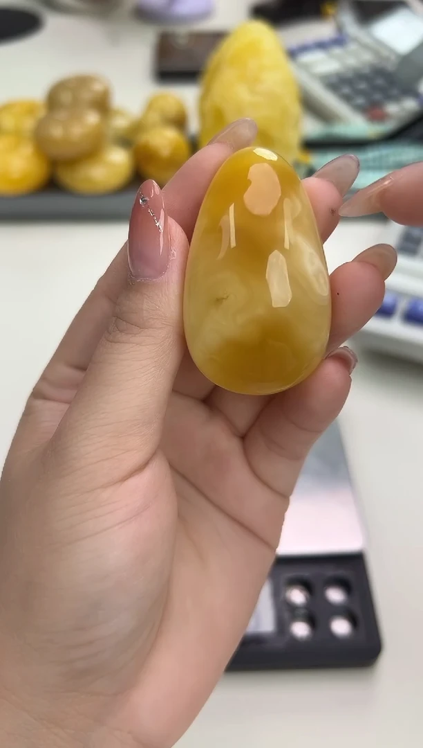 裸石琥珀未镶嵌琥珀蜜蜡吊坠