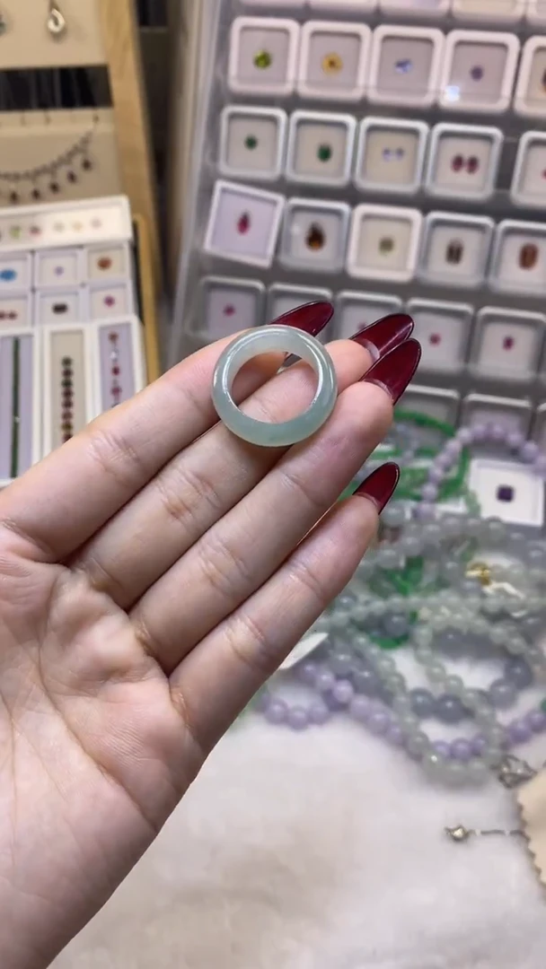 未镶嵌戒圈翡翠缅甸A货翡翠戒圈