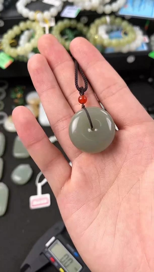 【闪购商品】和田玉平安扣未镶嵌且末青白平安扣微色差