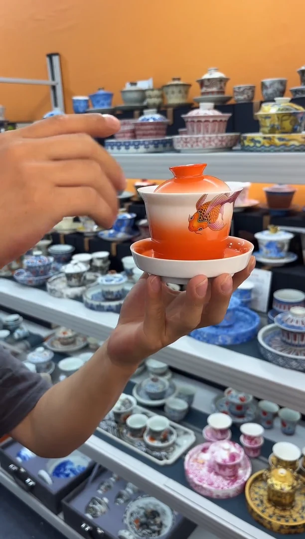 我们都在努力奋斗