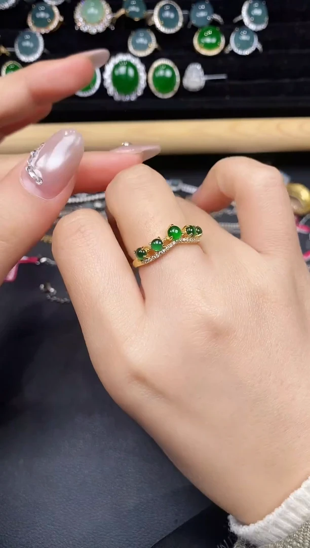 银S925镶嵌戒指翡翠186385