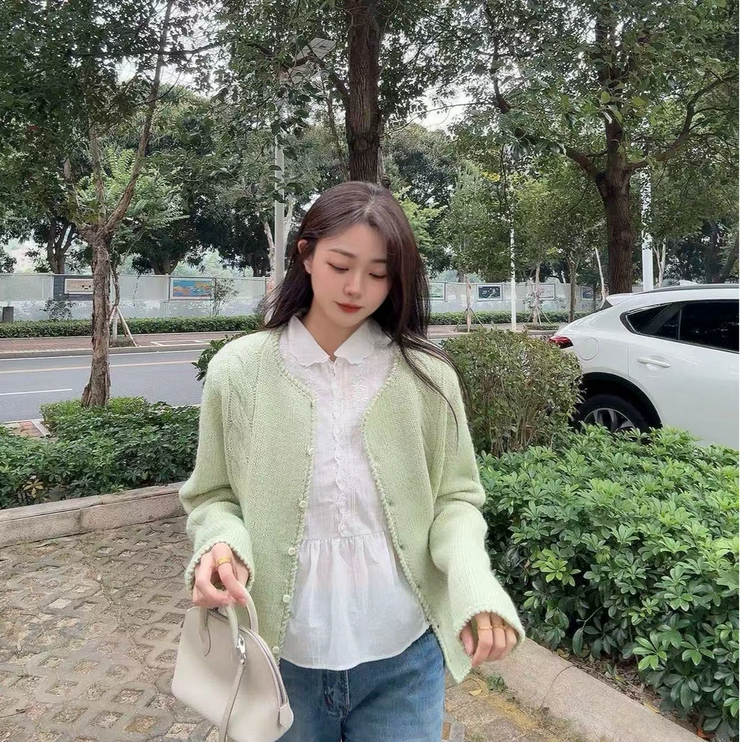 麻花绳纹系扣开衫