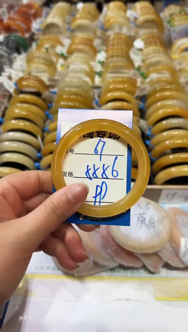 未镶嵌手镯石英岩玉67     55-56