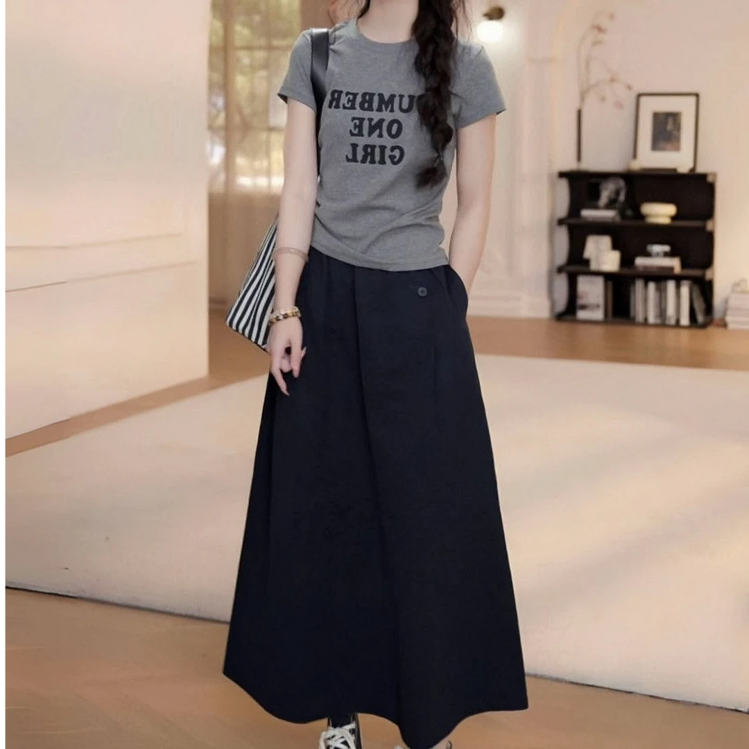 字母印花短袖T恤上衣显瘦百搭半身裙休闲套装洋气衣服女气质