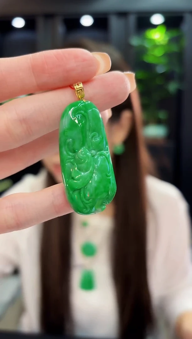 吊坠(不含链)18K金镶嵌翡翠 缅料A货/支持复检/一件