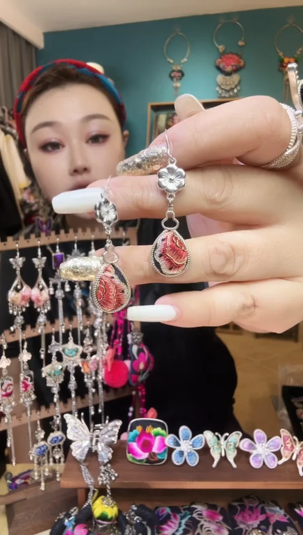 刺绣纯手工民族风刺绣耳环