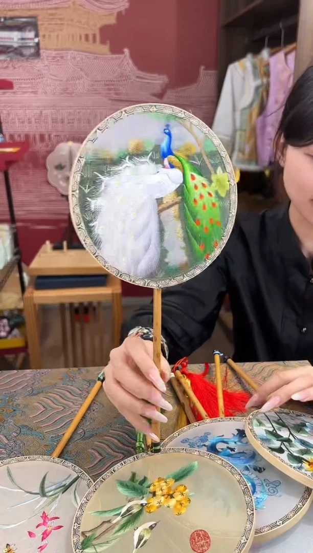 刺绣非遗苏工刺绣双面刺绣扇子