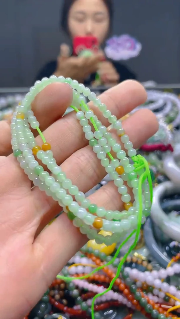 颈饰未镶嵌翡翠4MM/N/翡翠A货，一件也是批发价