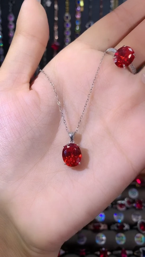 吊坠(赠链)银S925镶嵌碧玺911银