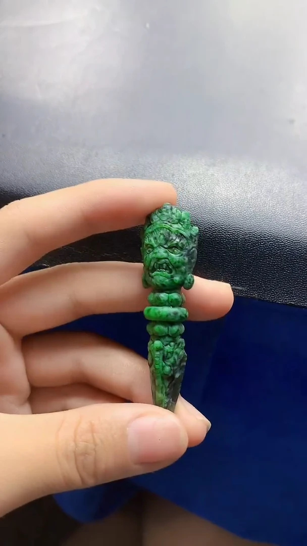 颈饰未镶嵌翡翠天然缅甸a货翡翠