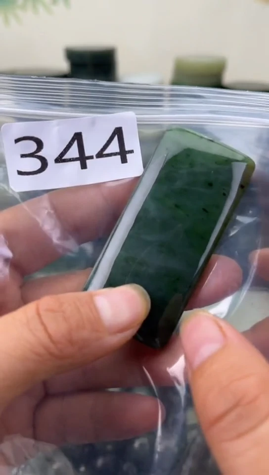 未镶嵌和田玉珠宝半成品牌子