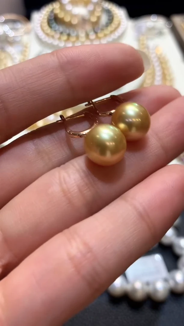 18K金镶嵌耳饰海水珍珠m49