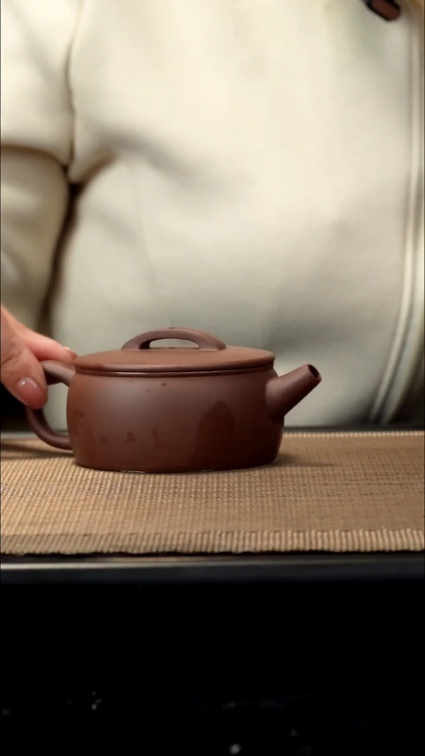 紫砂茶盏底槽清汉瓦150CC