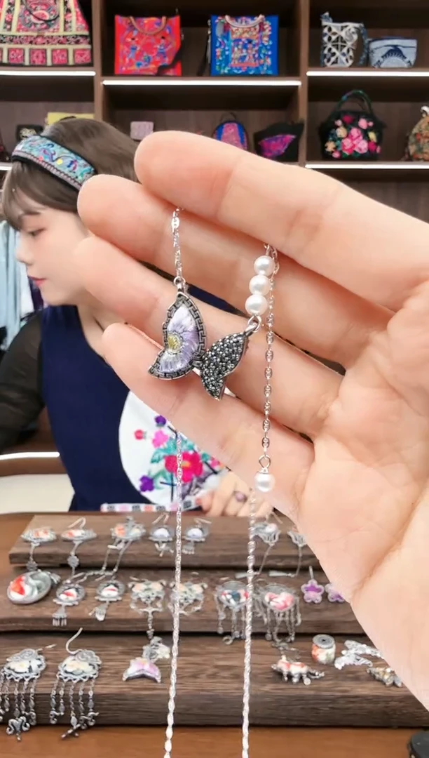 【闪购商品】织绣151蚩梦苗族古绣